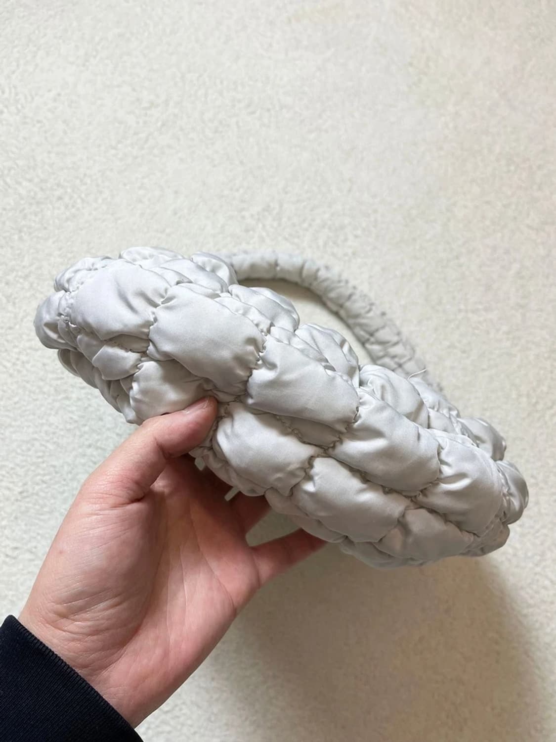 코스 COS 퀄티드 구름백 미니 가방 A1735 상품이미지4