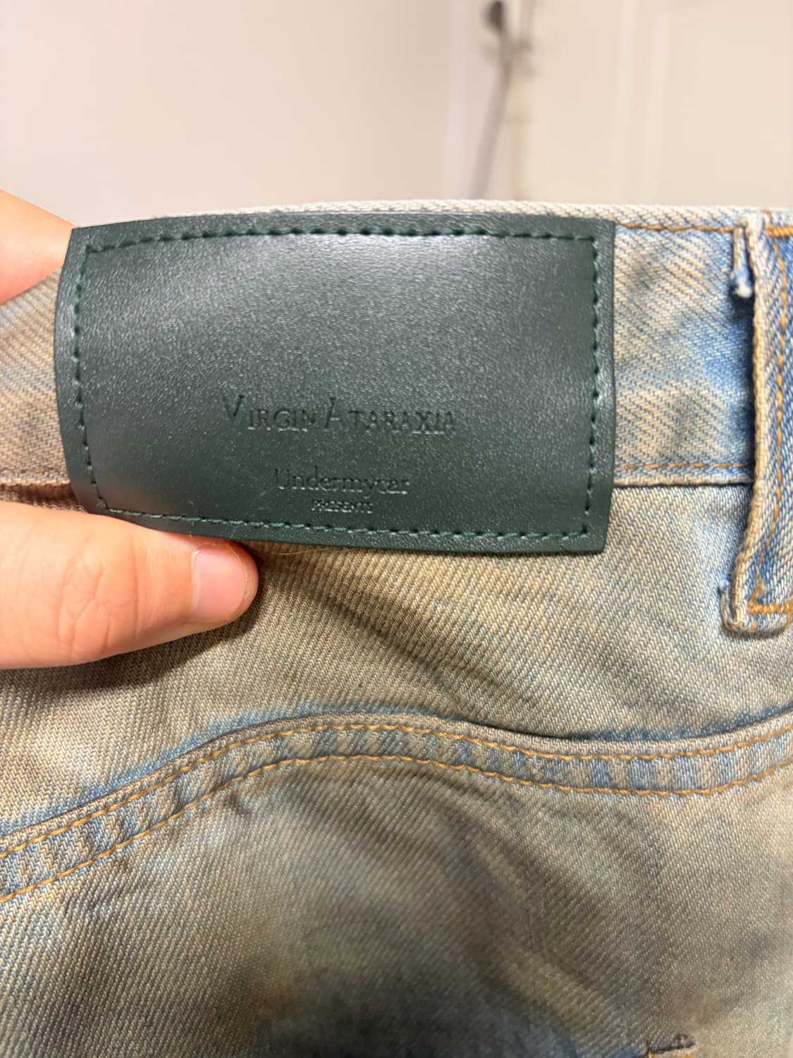 언더마이카 25SS 하드 오일 워싱 플레어 진 라이트 블루 상품이미지3