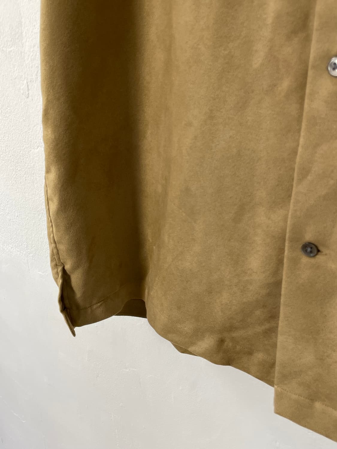 뷰티앤유스 스웨이드 셔츠  상품이미지5