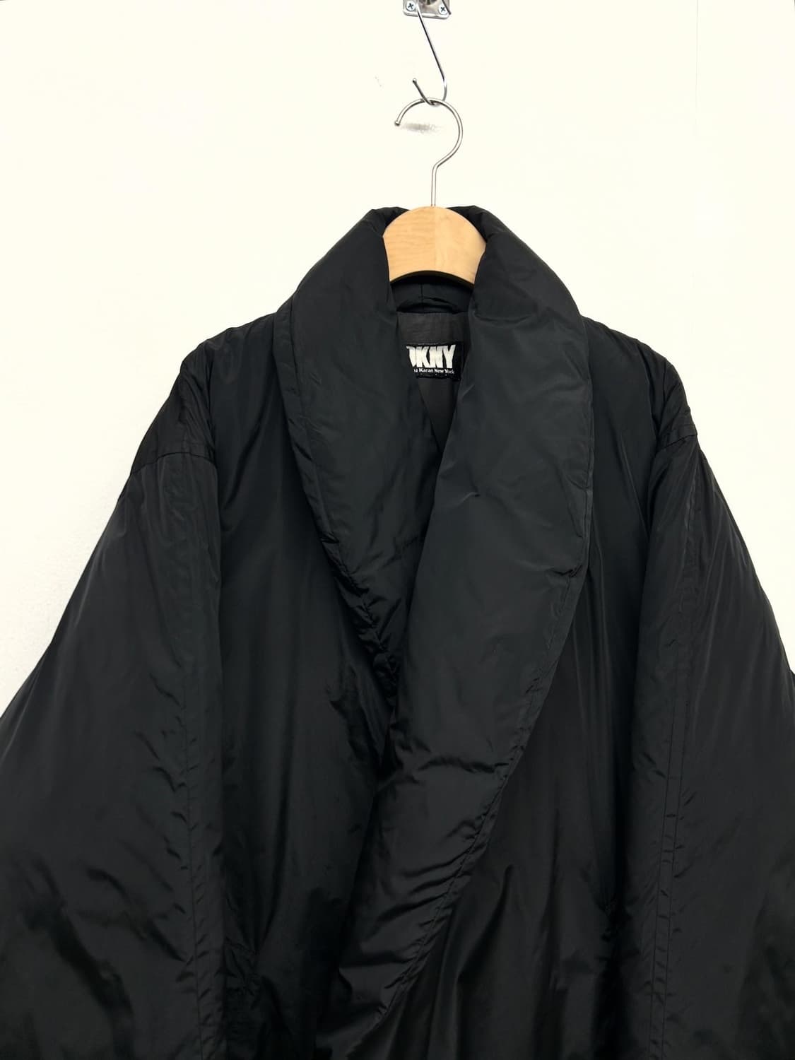 DKNY 오버사이즈 숄카라 패딩점퍼 상품이미지2