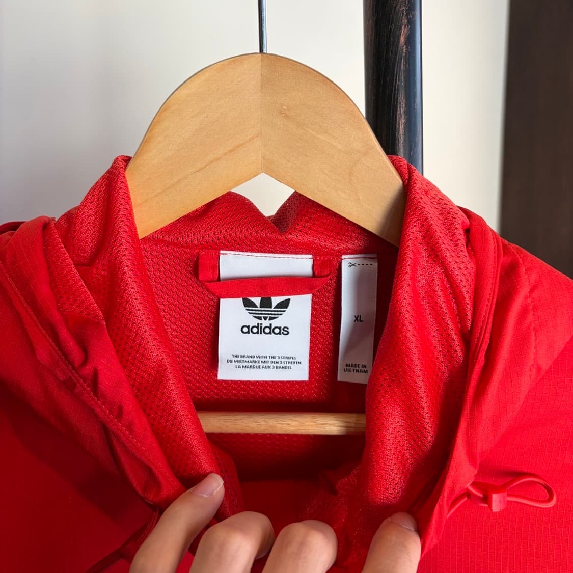 15438 - 아디다스 레드 바람막이 자켓 상품이미지5