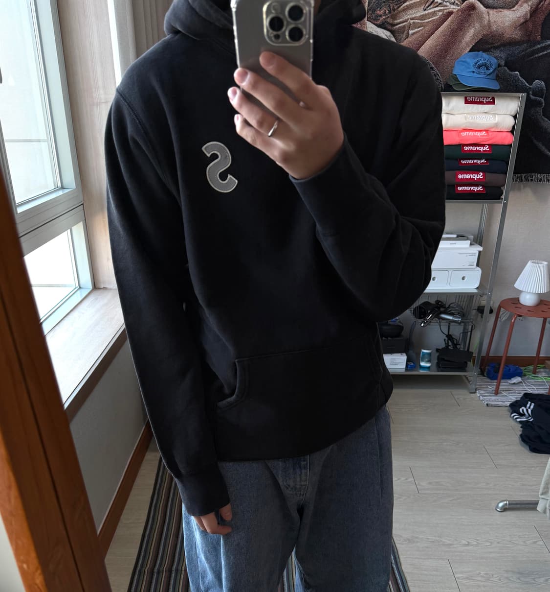 슈프림 s로고 후드티 상품이미지1