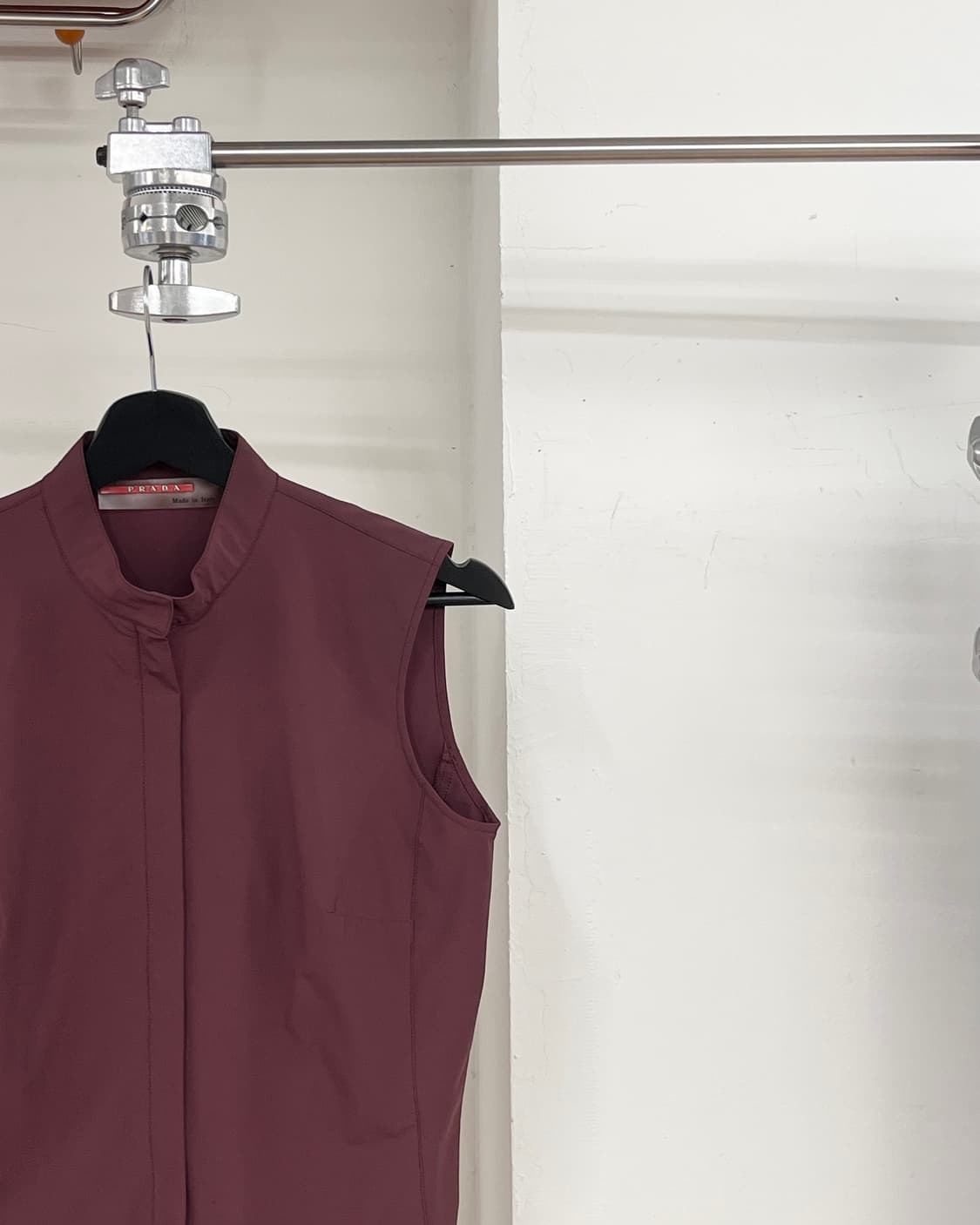 프라다 플럼 나일론 집업 베스트 상품이미지4