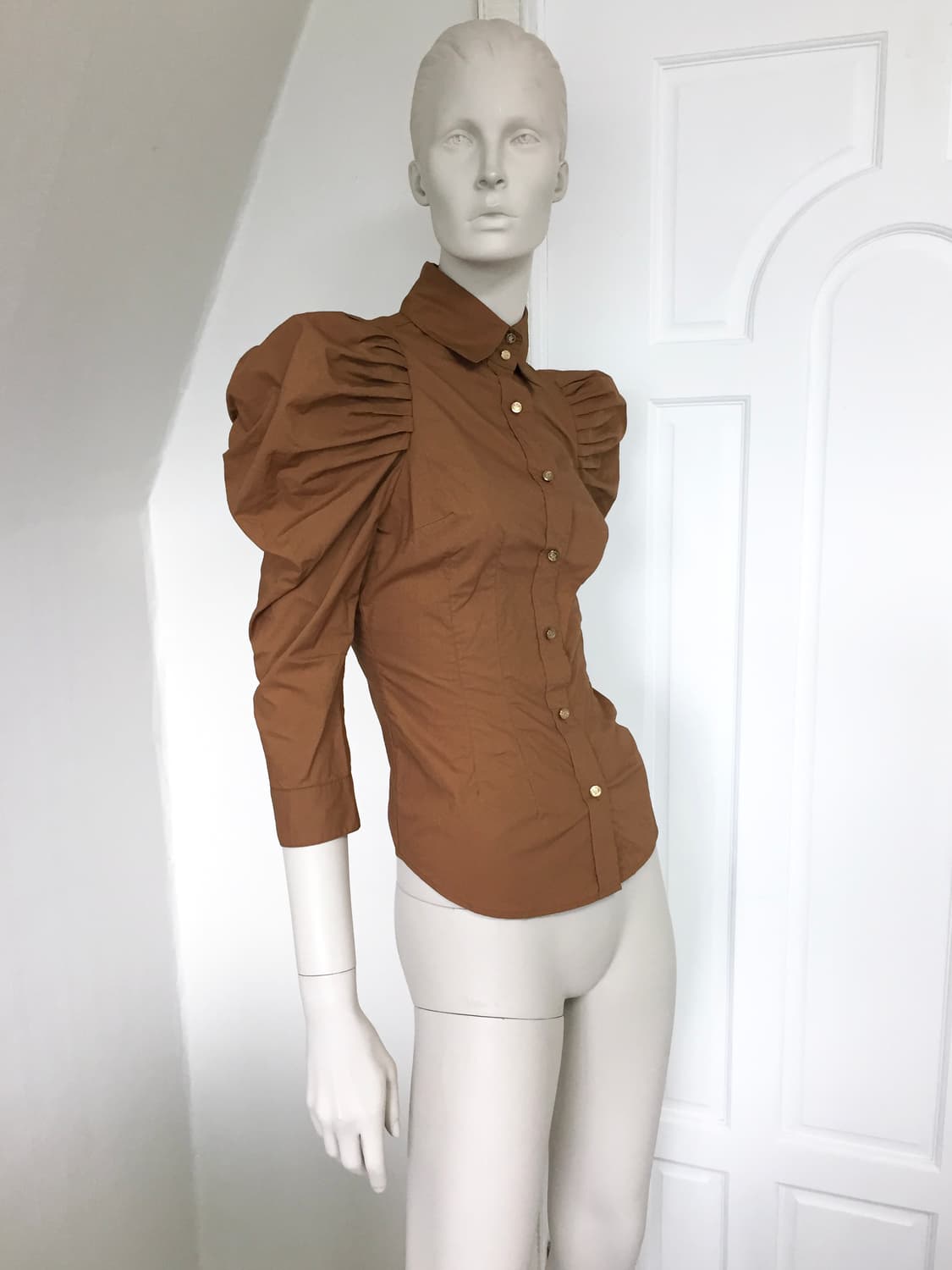 BEANPOLE Tuck Puff Blouse  상품이미지1