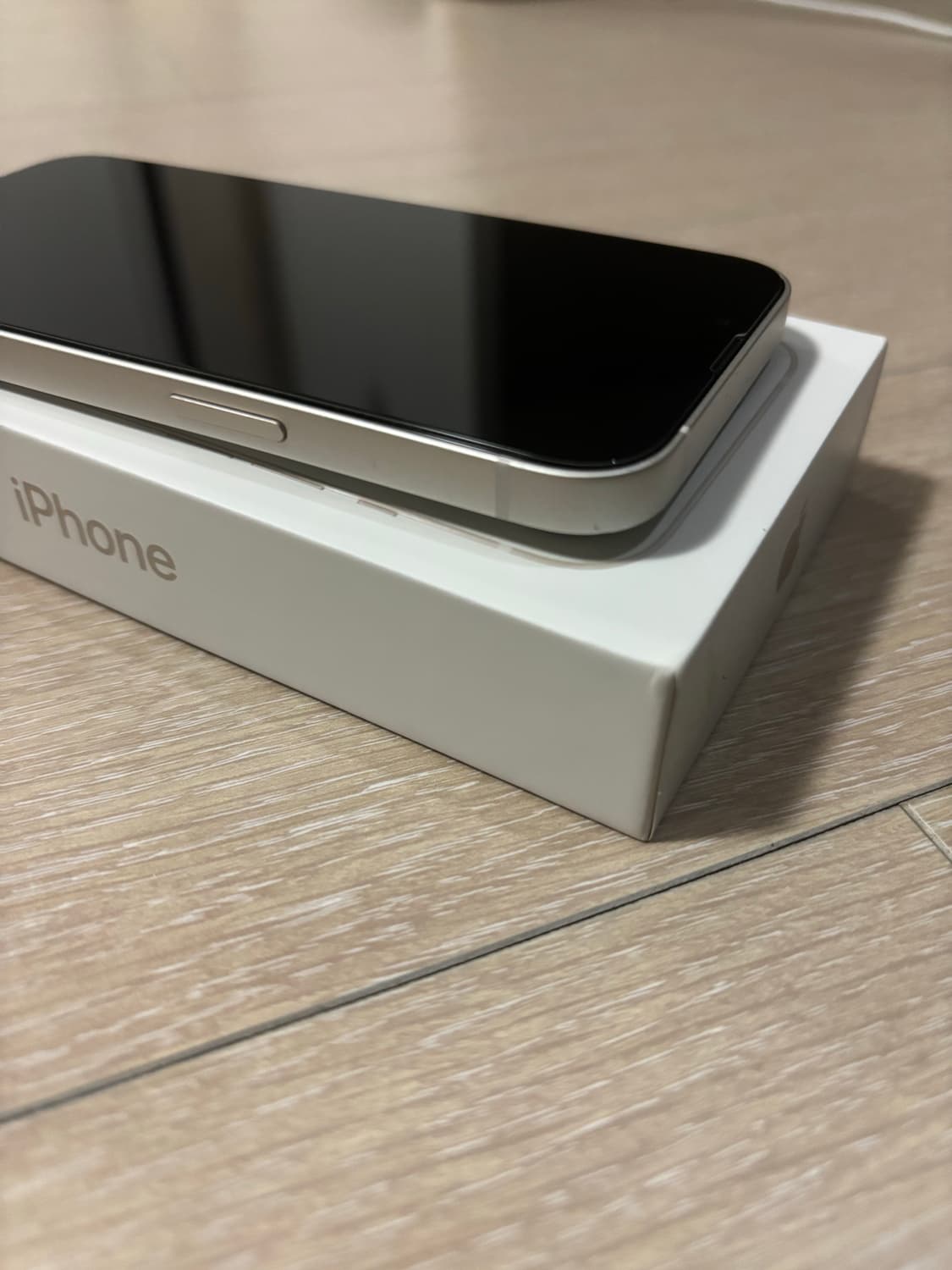 아이폰13 128기가 상품이미지4