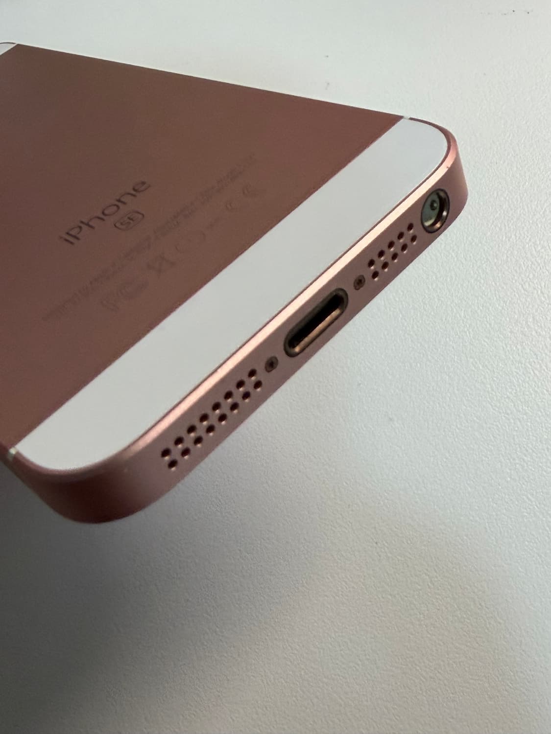 아이폰 SE 핑크 64기가 #1176 (5월6일 배송) 상품이미지7