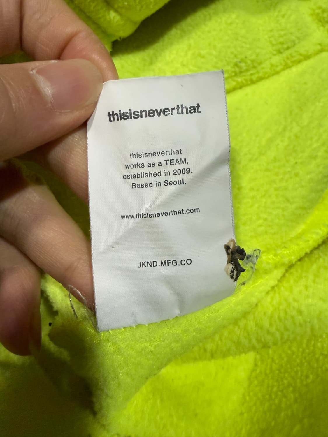 Thisisneverthat 디스이즈네버뎃 네온컬러 후리스 상품이미지8