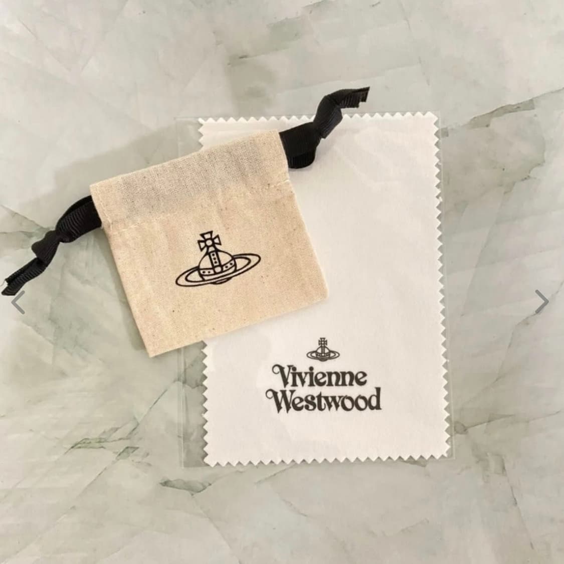 비비안웨스트우드 크리스탈 orb 로고 isoria 팔찌(새상품) 상품이미지4