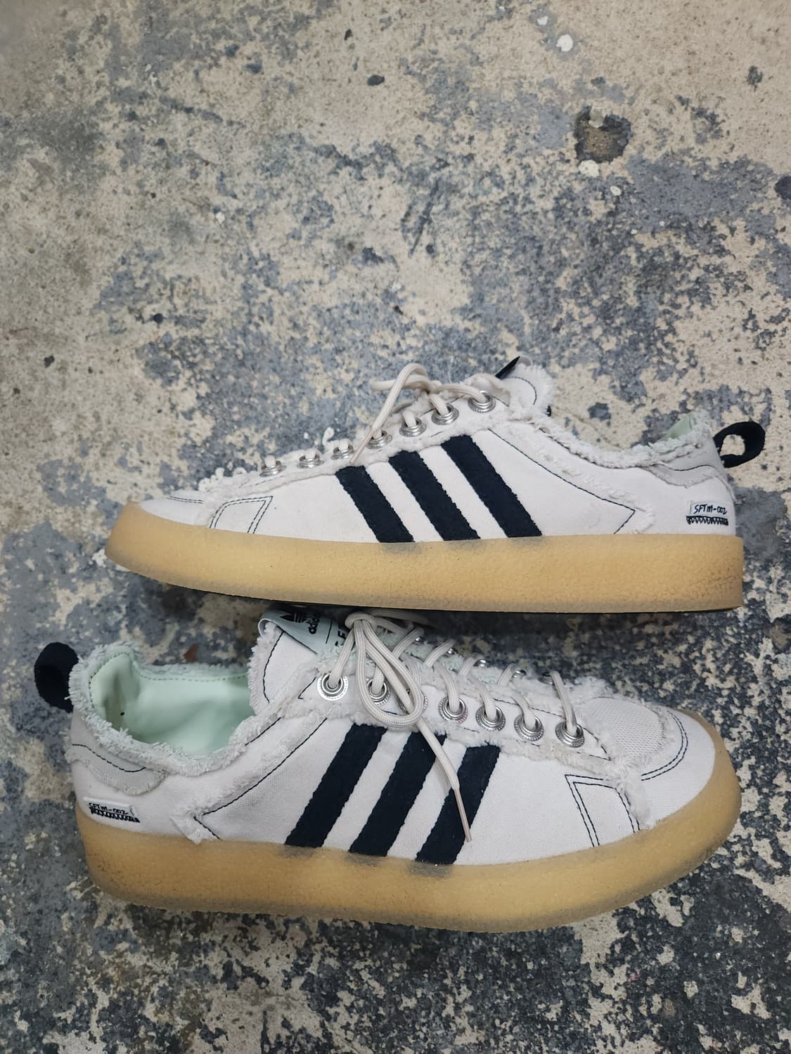 아디다스 송포더뮤트 캠퍼스 80s 290mm

 상품이미지2