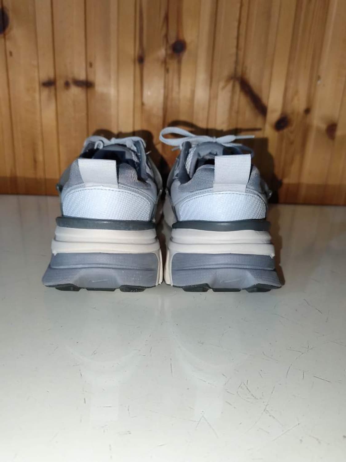 275mm 나이키 V2K 런 퓨어 플래티넘 울프 운동화 상품이미지8