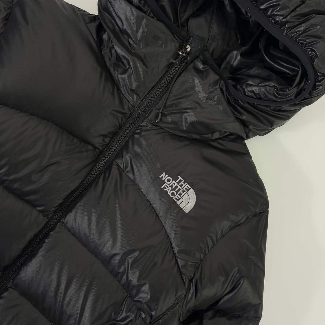 The northface  노스페이스 써밋 라이트웨이트 패딩 상품이미지4