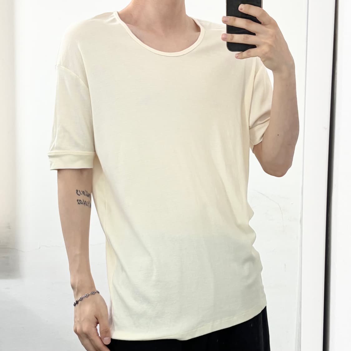 르메르 23SS 크루넥 반팔 티셔츠 상품이미지2