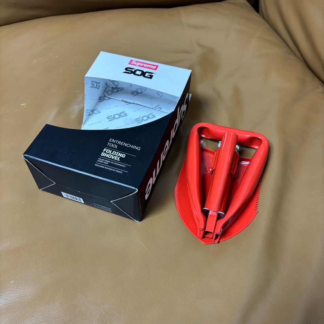 슈프림 SOG 폴딩 삽 상품이미지3