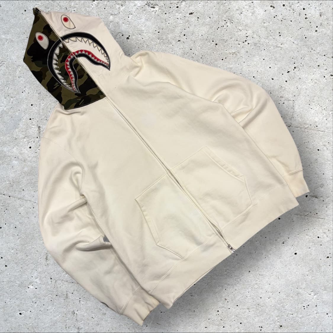 [XL] 베이프 샤크 후드 스티치 집업 카모 화이트 B776 상품이미지1
