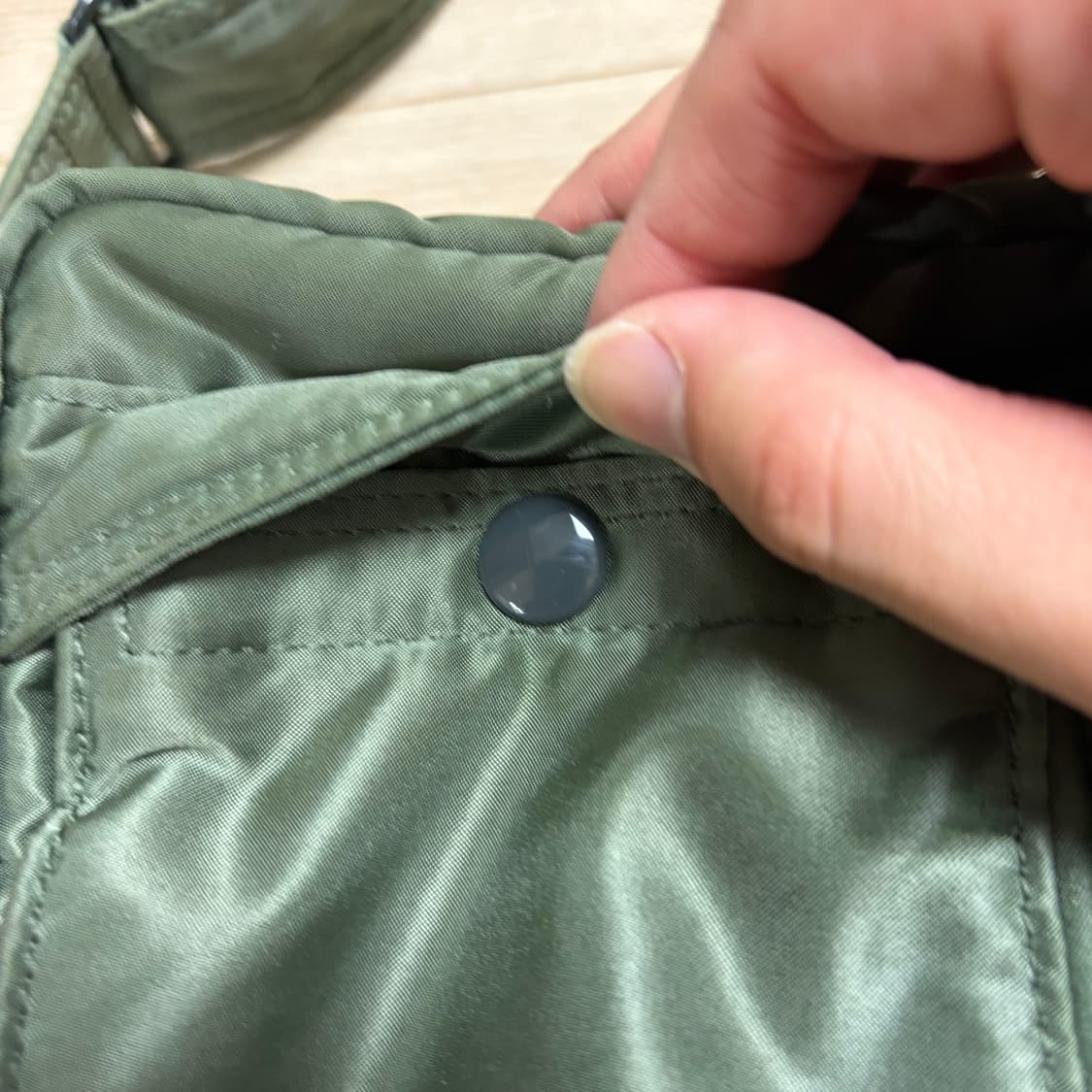 요시다포터 porter 탱커 숄더백 S 세이지그린 신형 상품이미지5