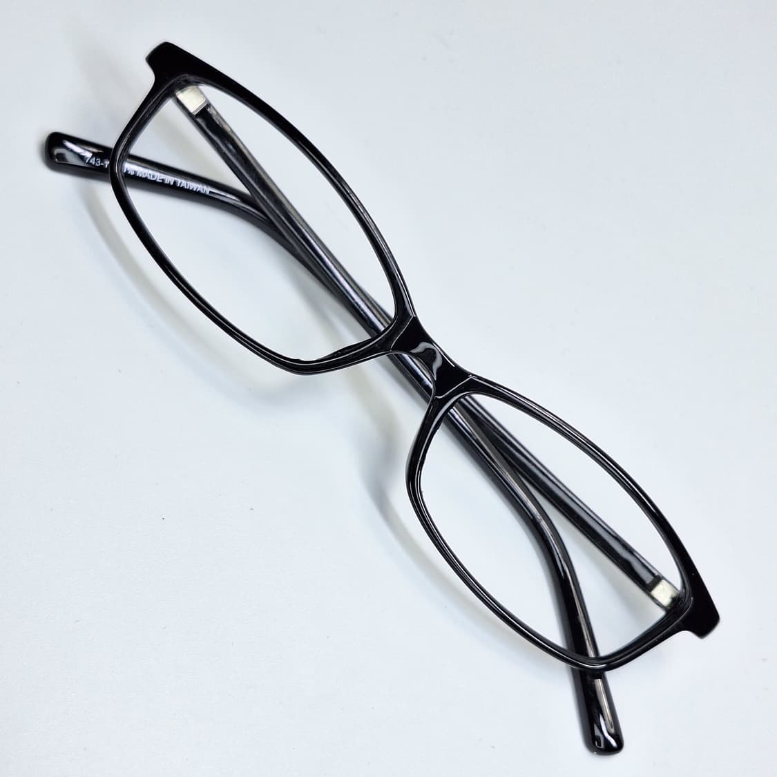 743-1T 94% MADE IN TAIWAN 블랙 슬림 뿔테 안경테 상품이미지1