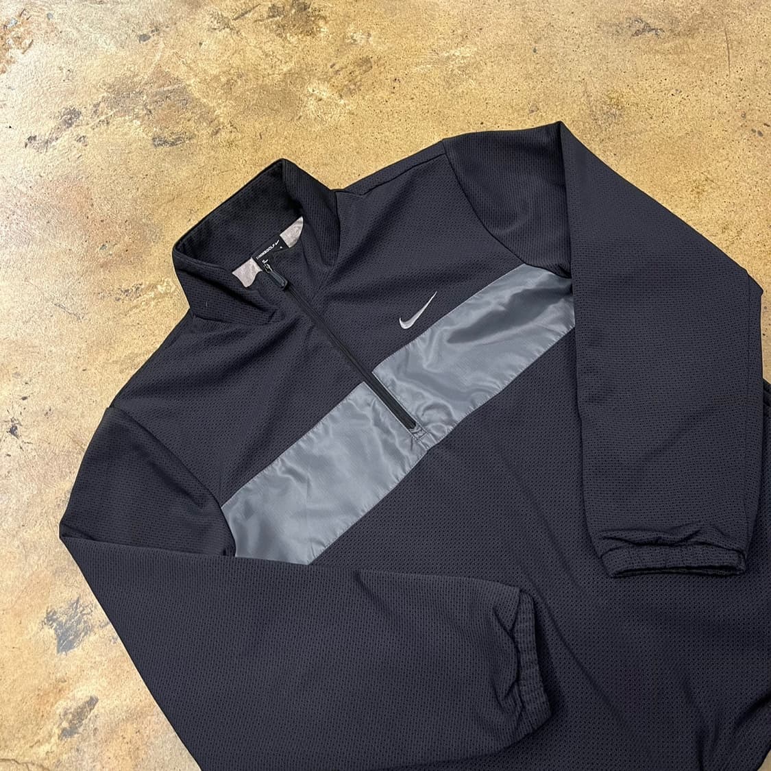 [정품/M] 나이키 블랙 하프집업 티셔츠 b8 상품이미지1