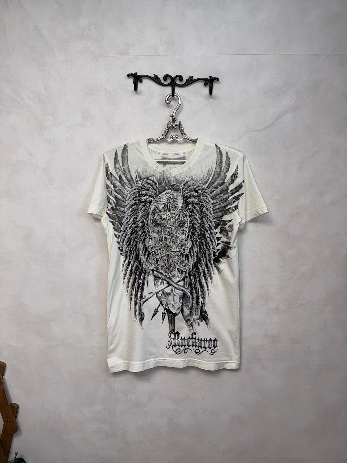 Buckaroo white oriental punk graphic 반팔티 상품이미지1
