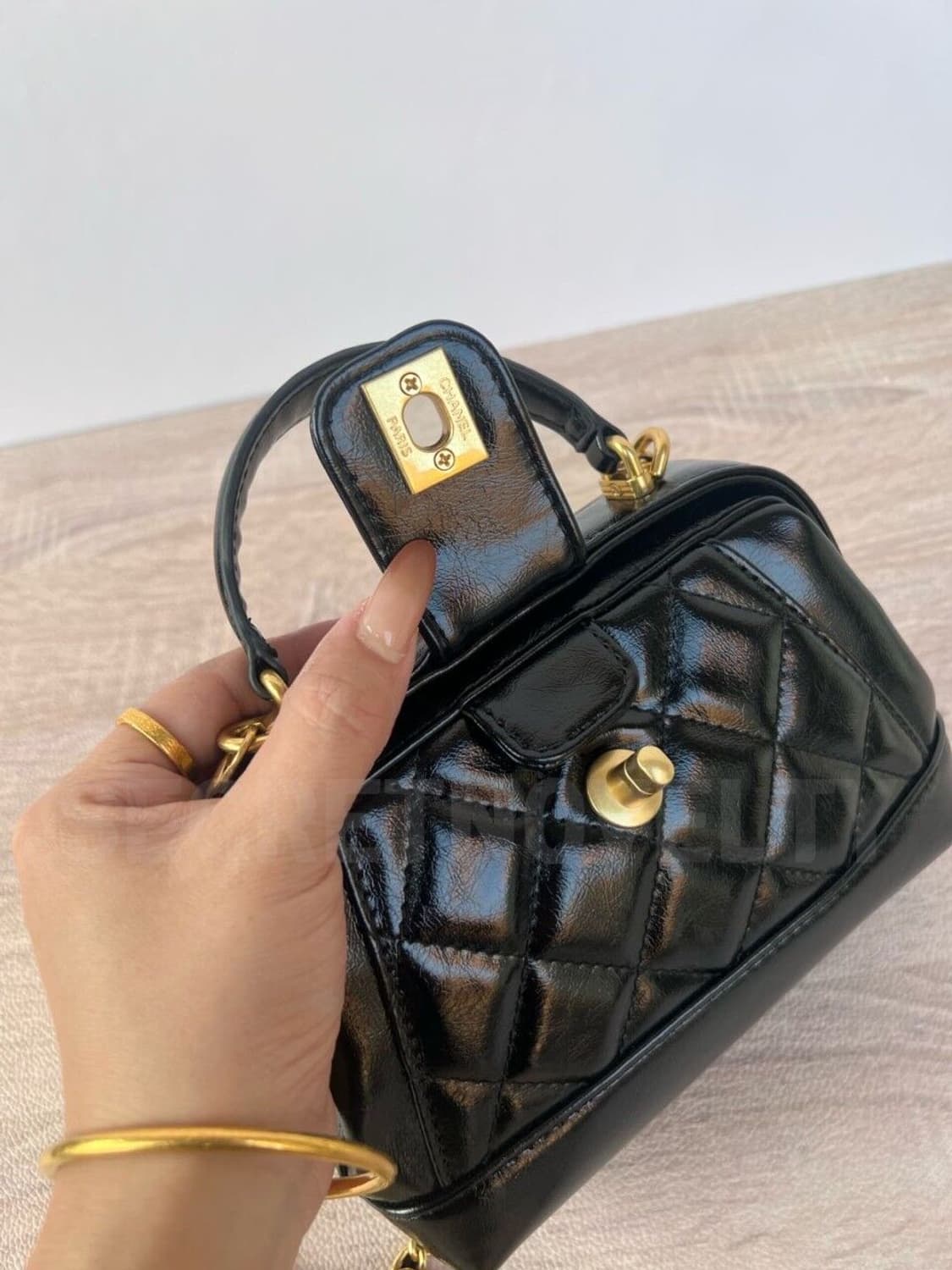 깜짝세일(새상품)정품 샤넬 뷰티 미니 핸들백 체인크로스백 닥터백 기프트백 상품이미지5