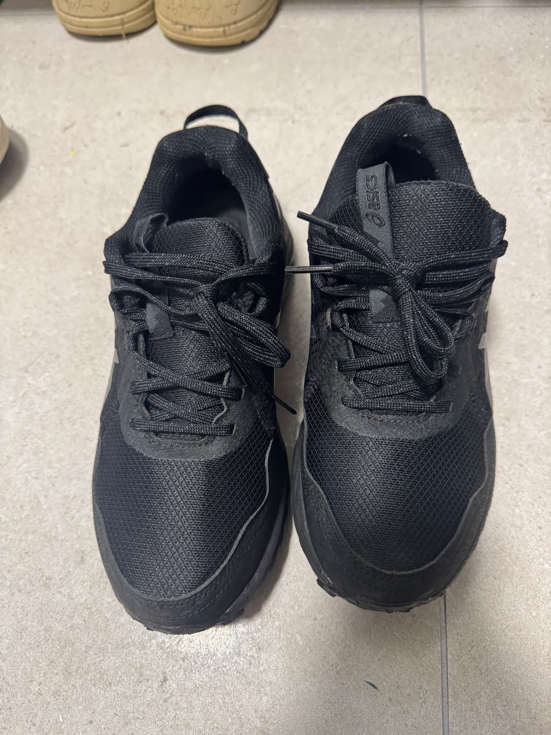 ASICS 아식스 조그 100 T W (2E) 블랙 250mm 상품이미지1