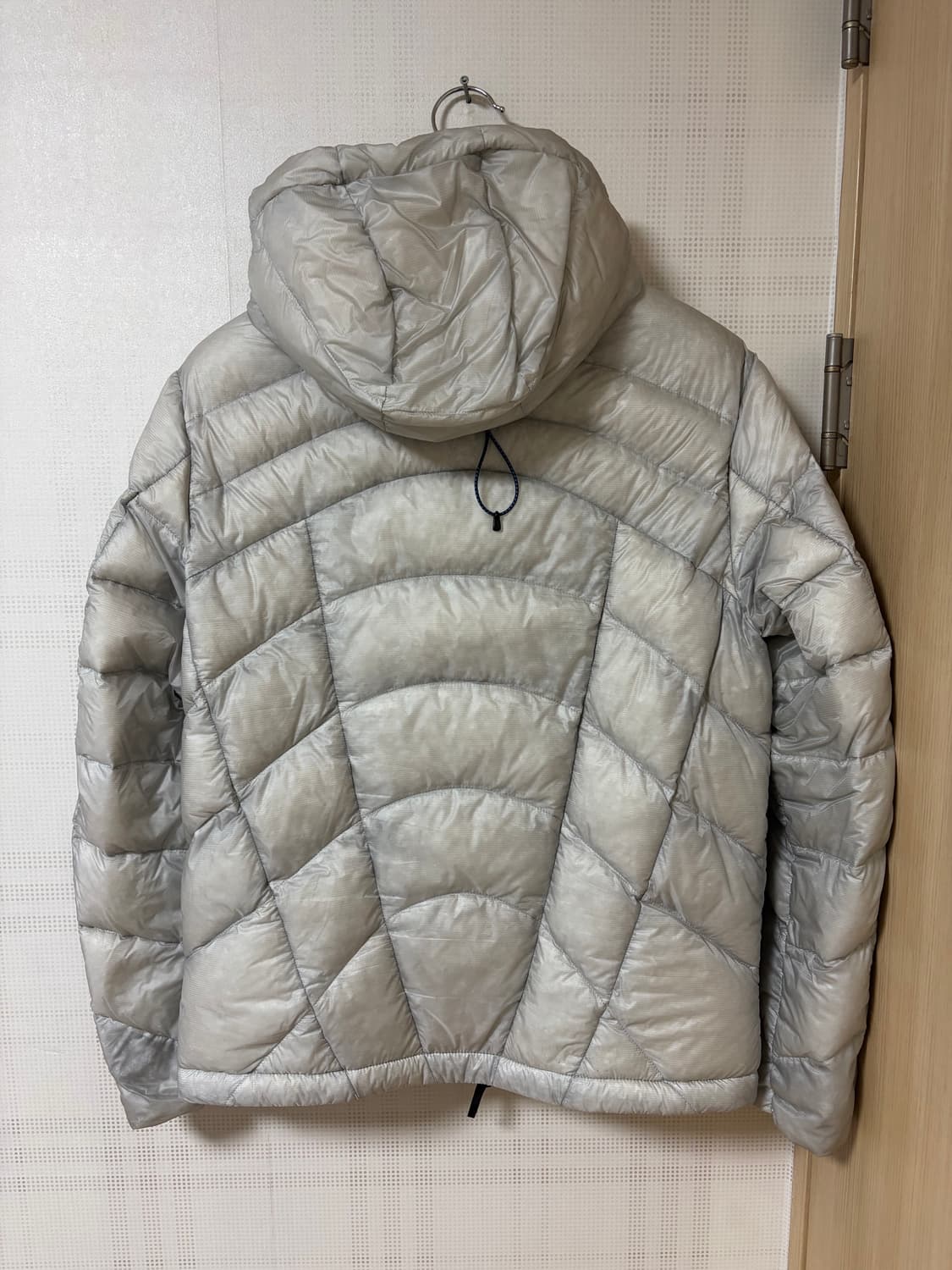 헬리녹스웨우 이클립스 경량패딩 M 상품이미지2