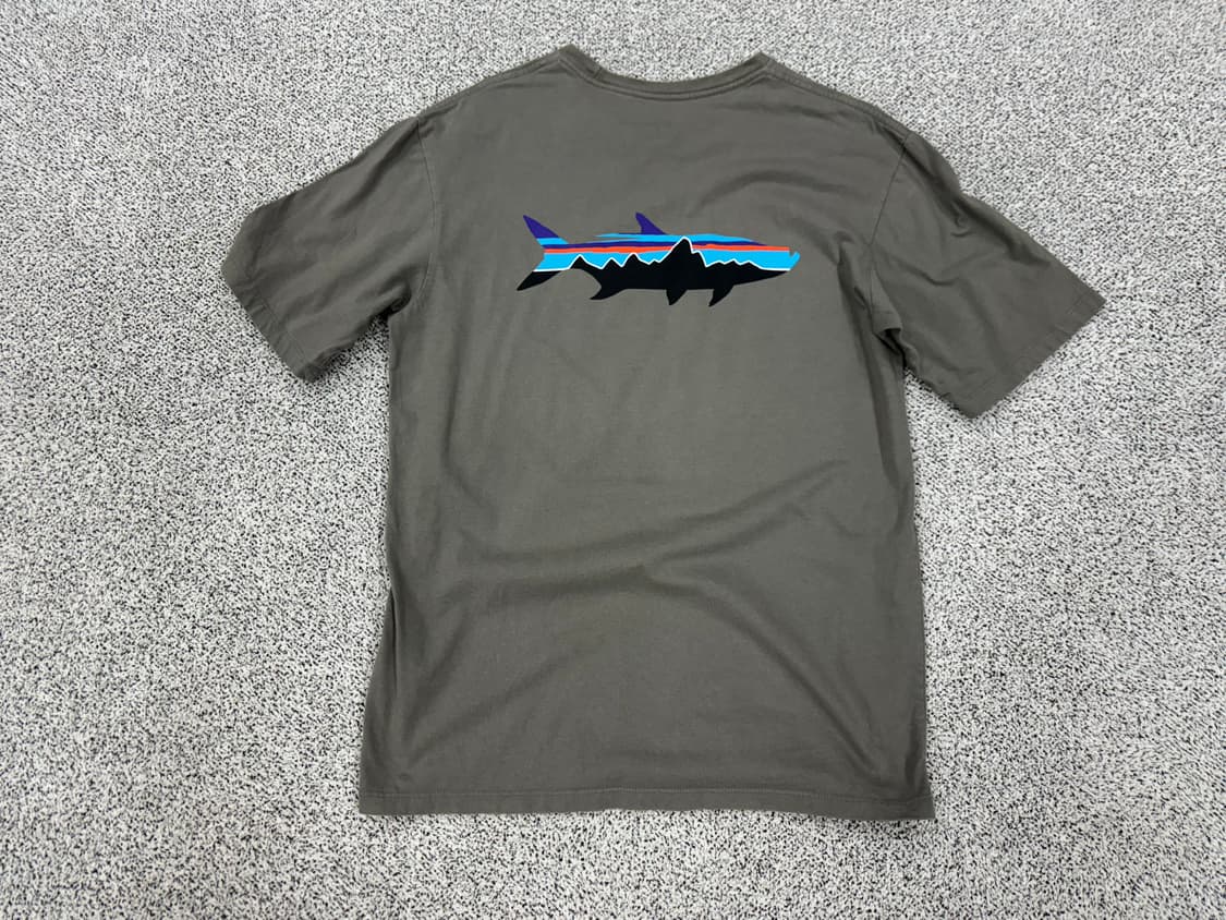 파타고니아 프린팅 반팔티 상품이미지2