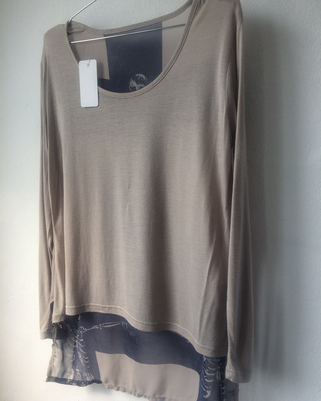 Back printing point loose fit top 상품이미지3