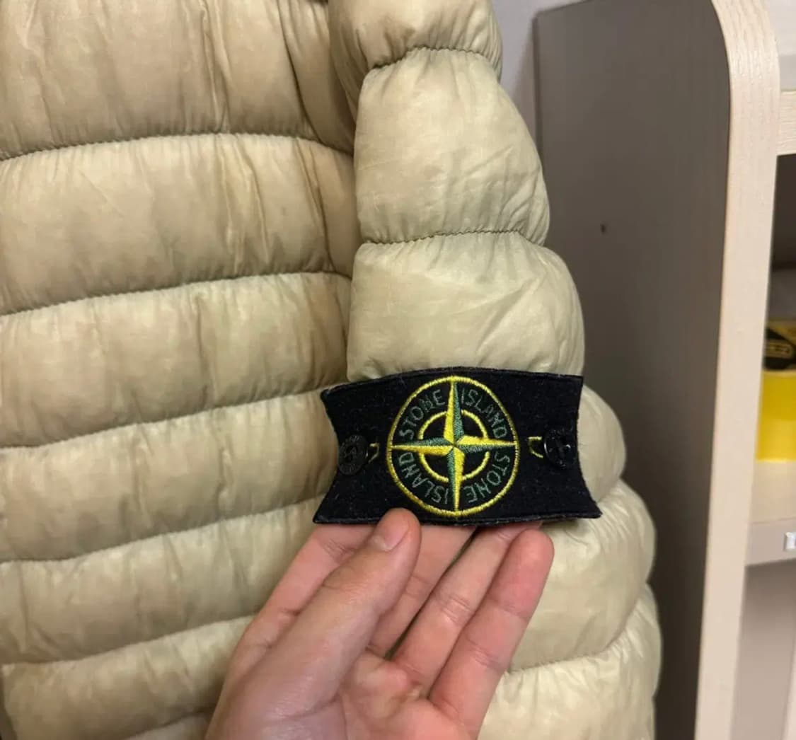 ​[정품] STONE ISLAND 가먼트 다이드 경량 패딩 Xl 상품이미지2