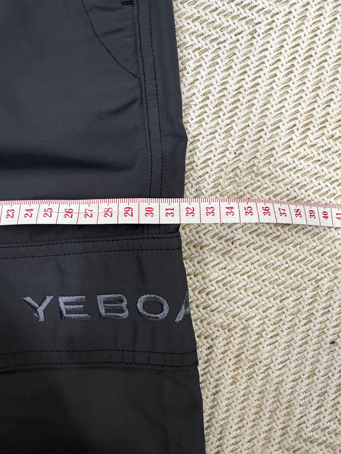 정품) 코스 x 예보아 COS x YEBOAH 투톤 카고바지 46 상품이미지9