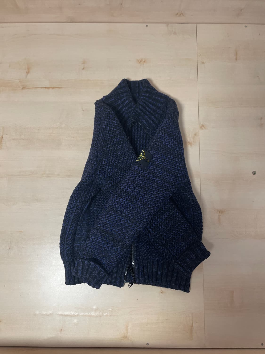 스톤아일랜드 니트 집업 상품이미지4