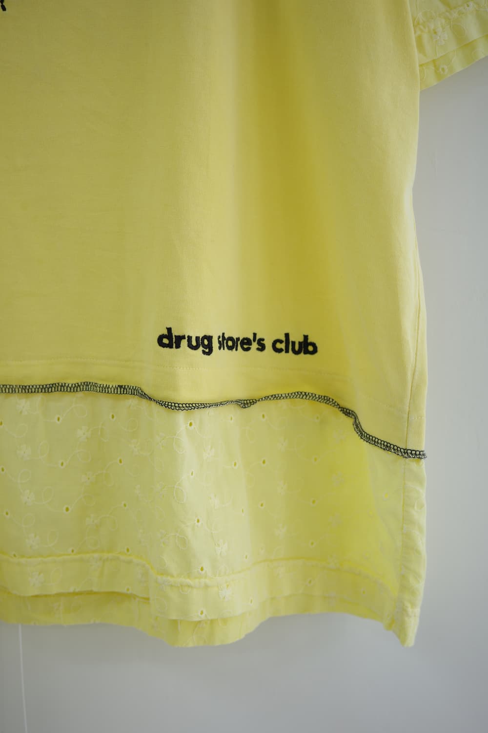 드럭스토어 DS club yellow pig t-shirt 상품이미지2