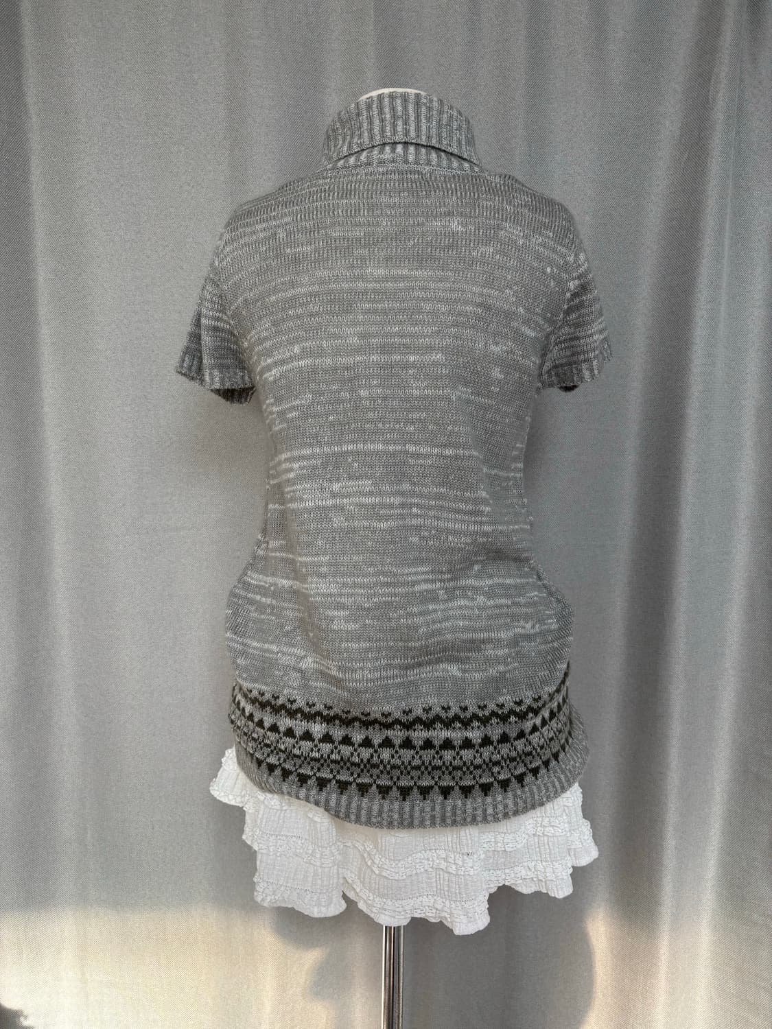 노라 윈터 숄카라 반팔 풀오버 상품이미지8