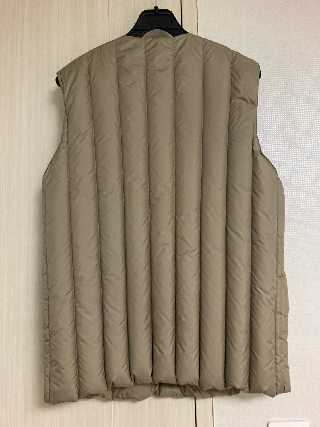 비이커 헝가리 구스다운 패딩 조끼 상품이미지2