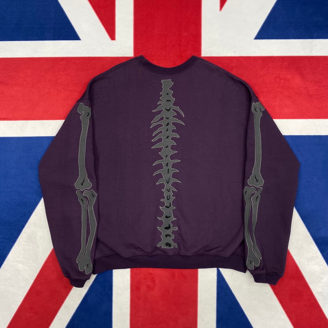 블랙아웃 본즈 맨투맨 L 실측 XL  상품이미지3