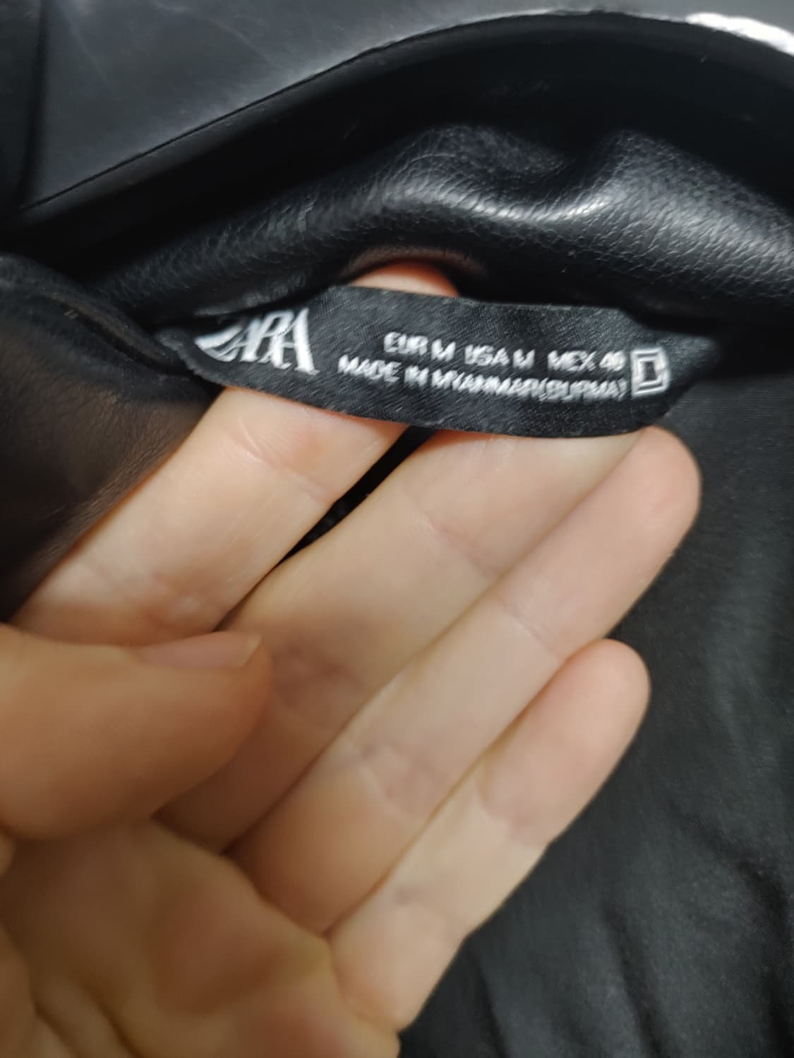 자라 남성 인조 레더 패딩 자켓 -  M사이즈 상품이미지5