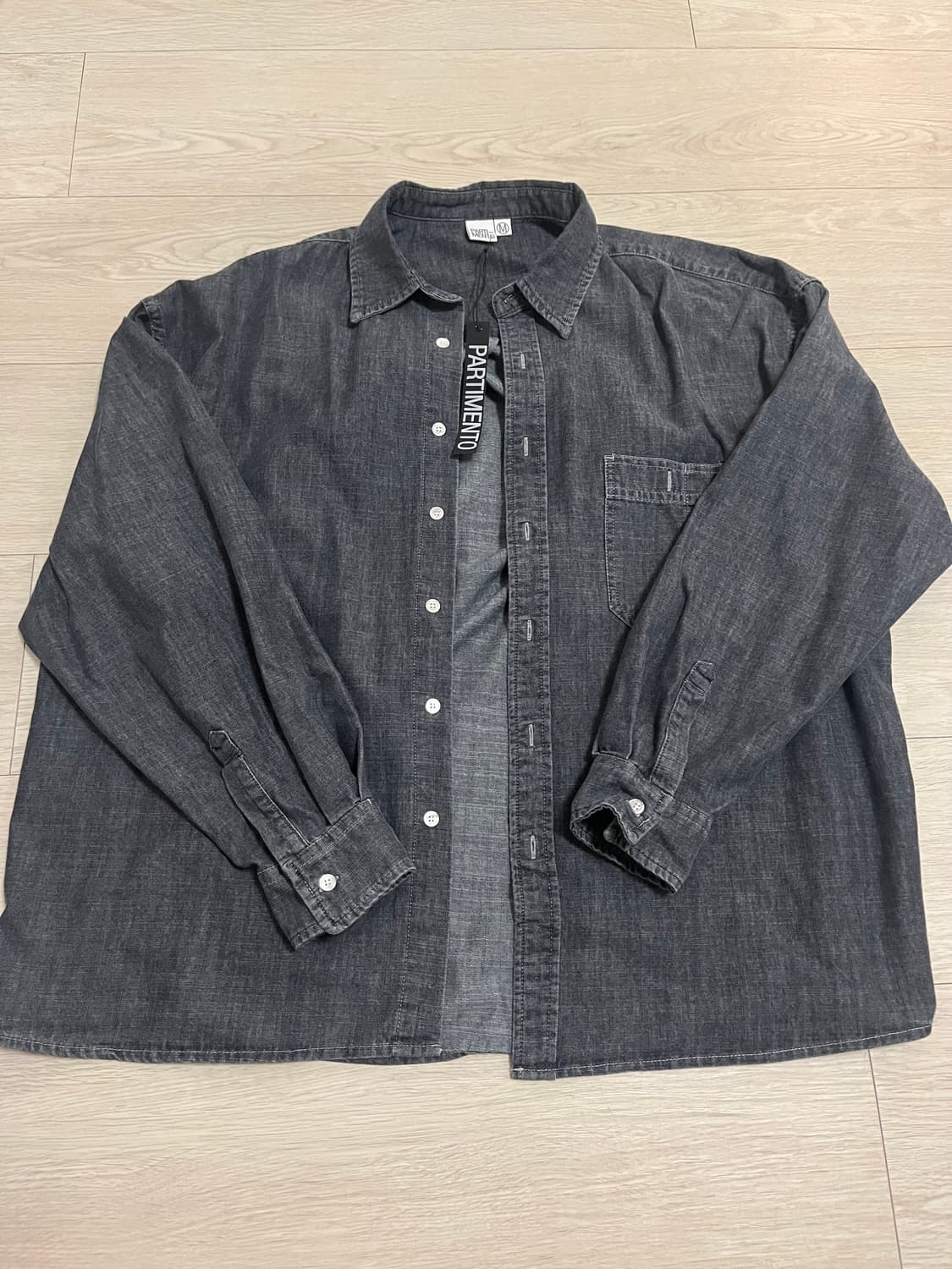파르티멘토 오버사이즈 스톤 워싱 데님 셔츠 상품이미지2