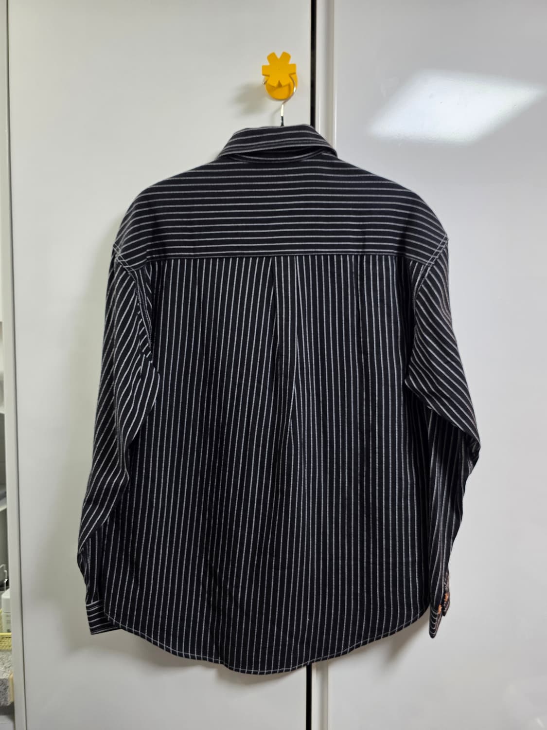 유니폼브릿지 포켓 스트라이프 셔츠 블랙 M 상품이미지3