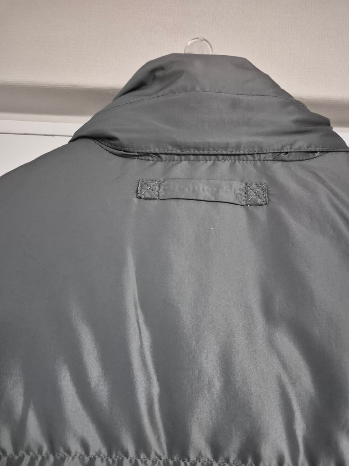 폴로스포츠 회색 유광 패딩 상품이미지4