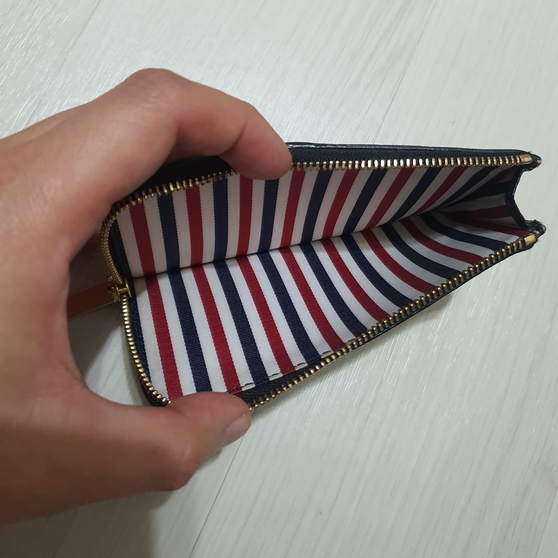 정품 톰브라운 블랙 레더 카드지갑 상품이미지10