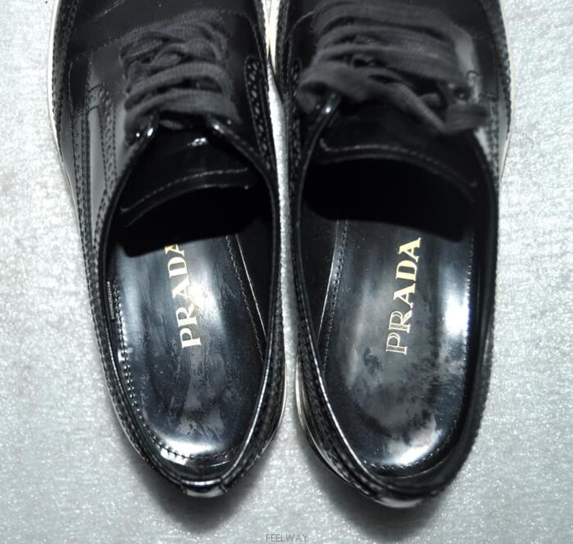 프라다/여성윙팁에나멜클리퍼슈즈(사이즈250)정품 상품이미지8