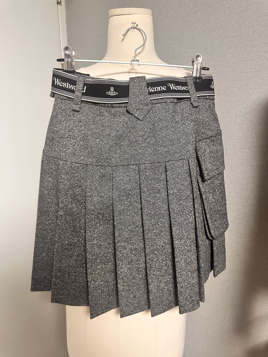 비비안웨스트우드 골프 플리츠 뉴진스 스커트 상품이미지1