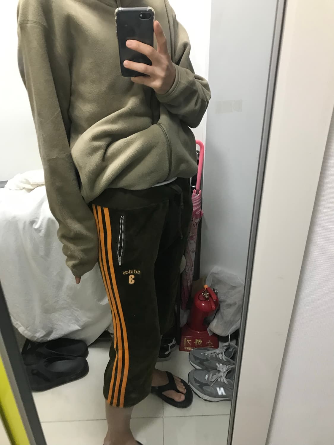 아디다스 벨벳7부 트레이닝팬츠 상품이미지2