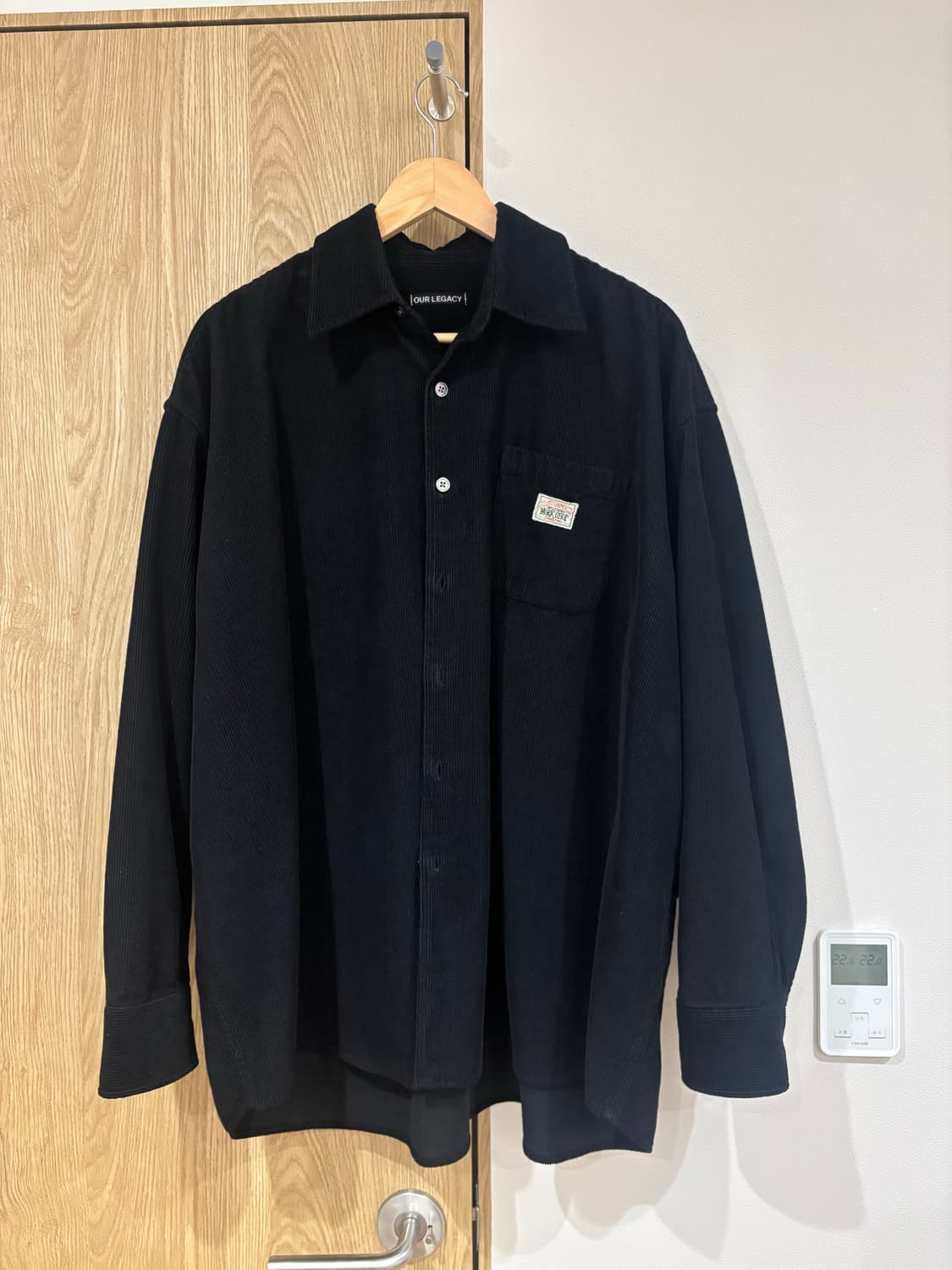 스투시 x 아워레가시 보로우드 셔츠 블랙 베이비 코드 S 상품이미지3