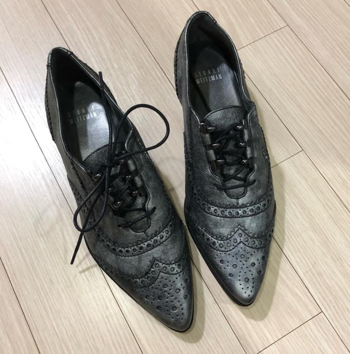 225 칼발 230 새상품 스튜어트와이트먼 포인티드토 레이스업 로퍼 구두 상품이미지4