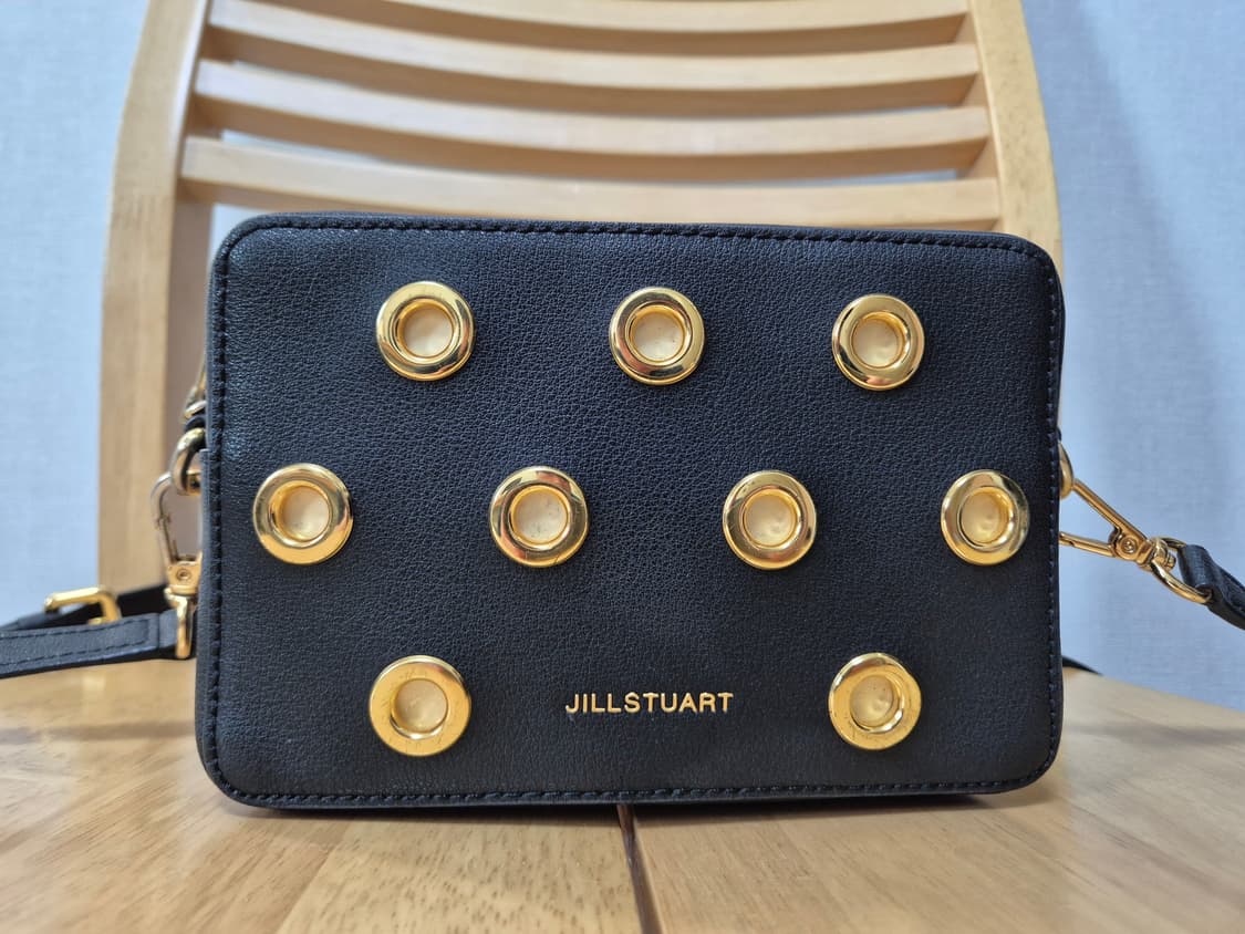 질스튜어트 크로스백 상품이미지1