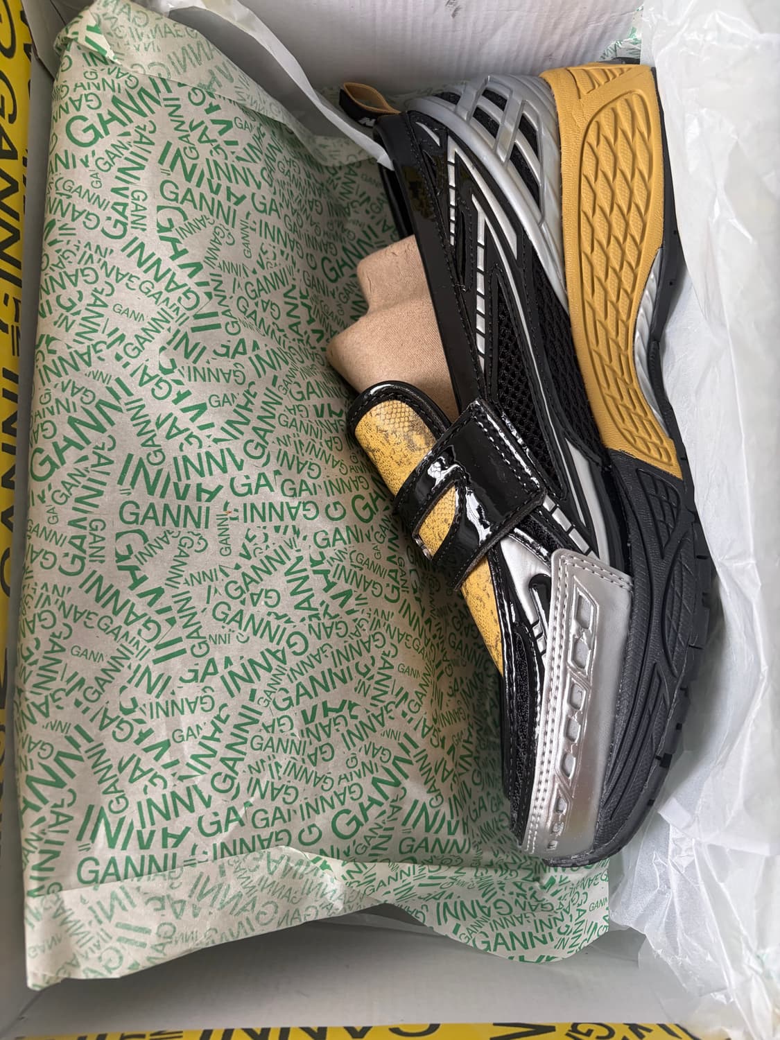 GANNI x 뉴발란스 1906 / 280사이즈 상품이미지3