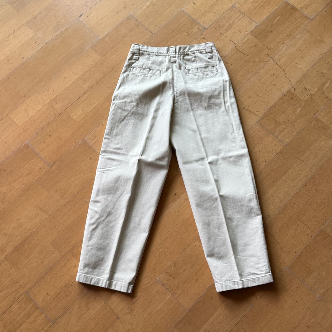 유니클로 와이드핏 치노팬츠 73 상품이미지4