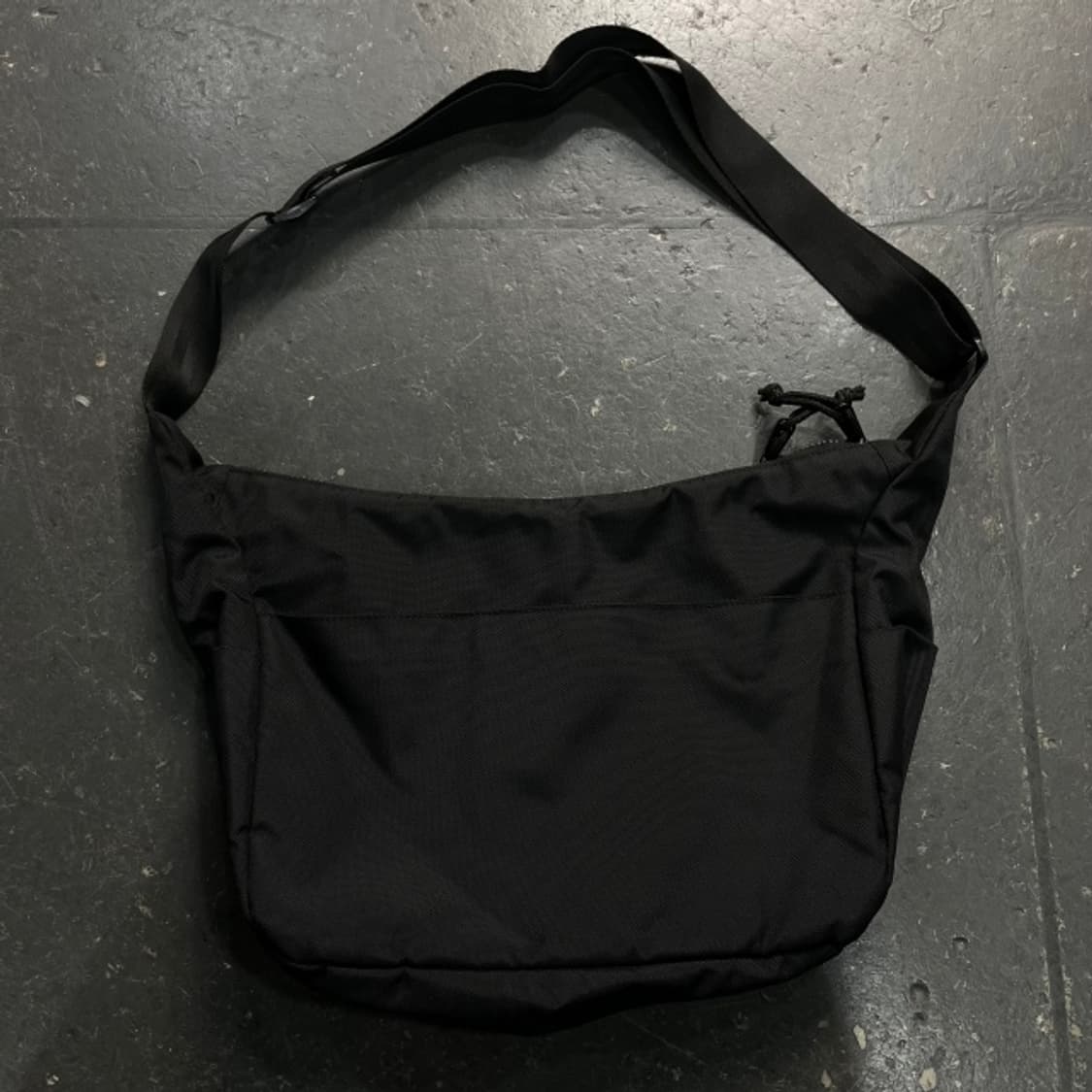 뉴발란스 크로스백 상품이미지3