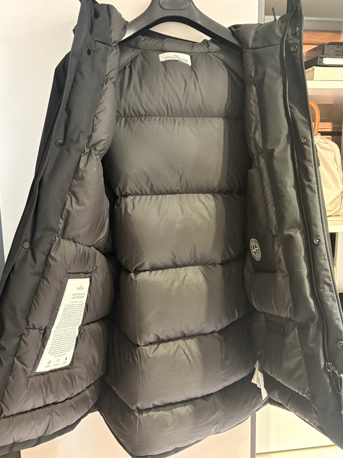 스톤아일랜드 고어텍스 패딩 L사이즈 상품이미지5