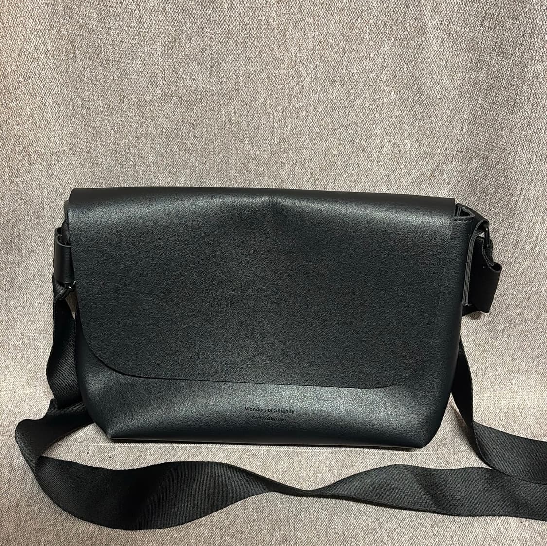 GUG 106 미니 크로스백 블랙 상품이미지4